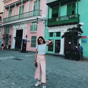 Meet your Posher, Audrey